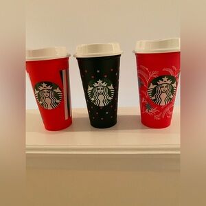 Starbucks’s reusable Holiday cups set of 3 New With lids Christmas